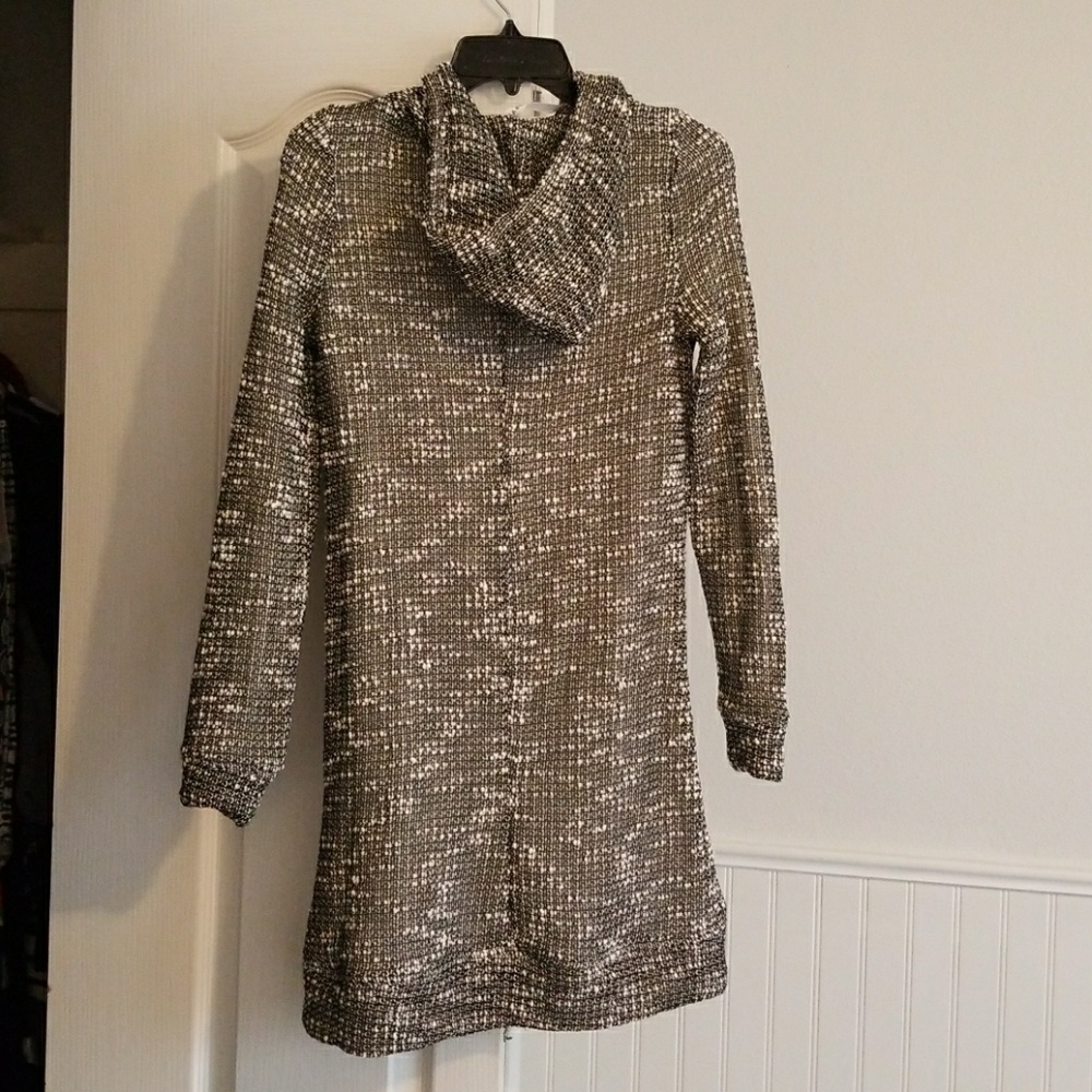 Fabletics dress - Picture 2 of 2